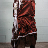 Eleonora’s Falcon Outfit - Image 5